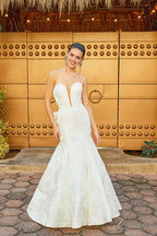 Dazzling Trumpet Sweetheart Neckline Sleeveless Bow Back Floor Length Wedding Dress