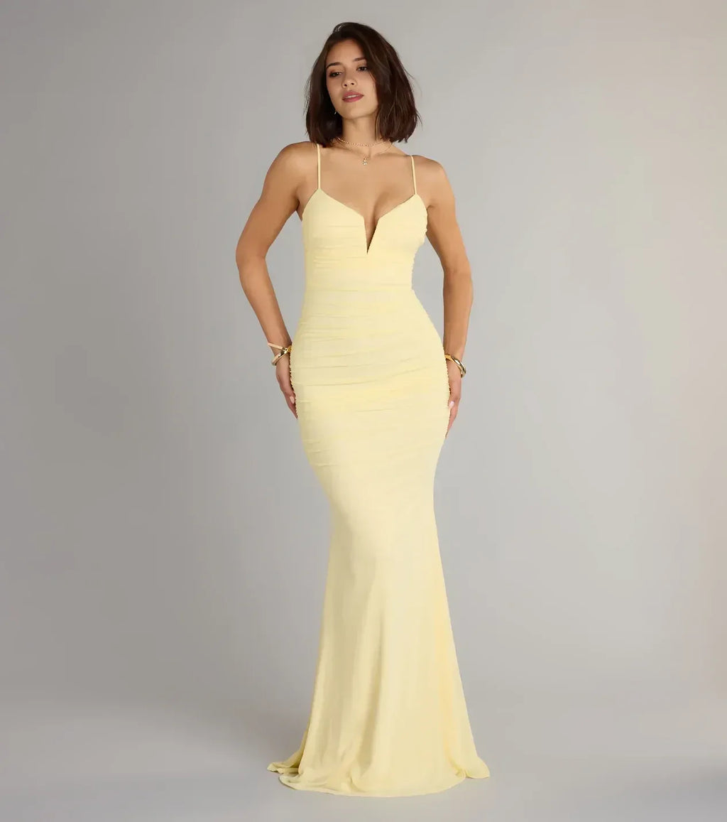 Delicate Trumpet Plunge Neck Spaghetti Strap Zipper Back Floor Length Prom Dress