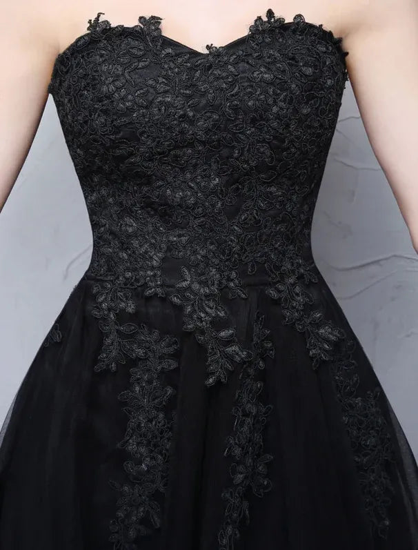 Prom Dress For Prom Night Glamorous A-Line Floor-Length Strapless Black Lace Appliques With Sheer Tulle Overlay