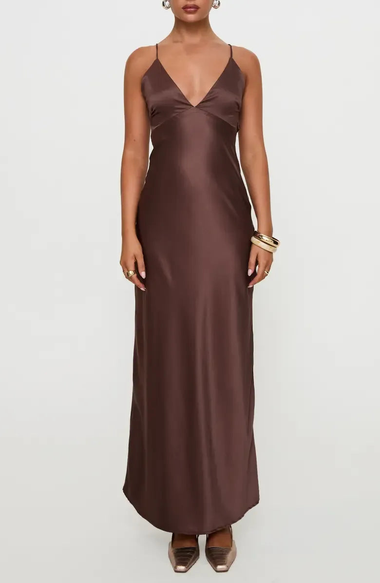Discount Fitted Spaghetti Straps Sleeveless Floor-Length Prom Dress