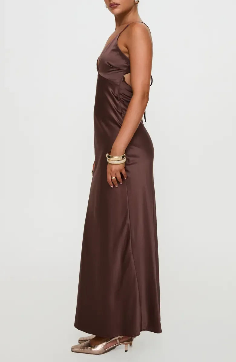 Discount Fitted Spaghetti Straps Sleeveless Floor-Length Prom Dress