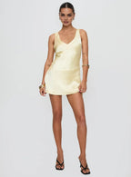 Discount Fitted V Neck Sleeveless Short-Mini Homecoming Dress