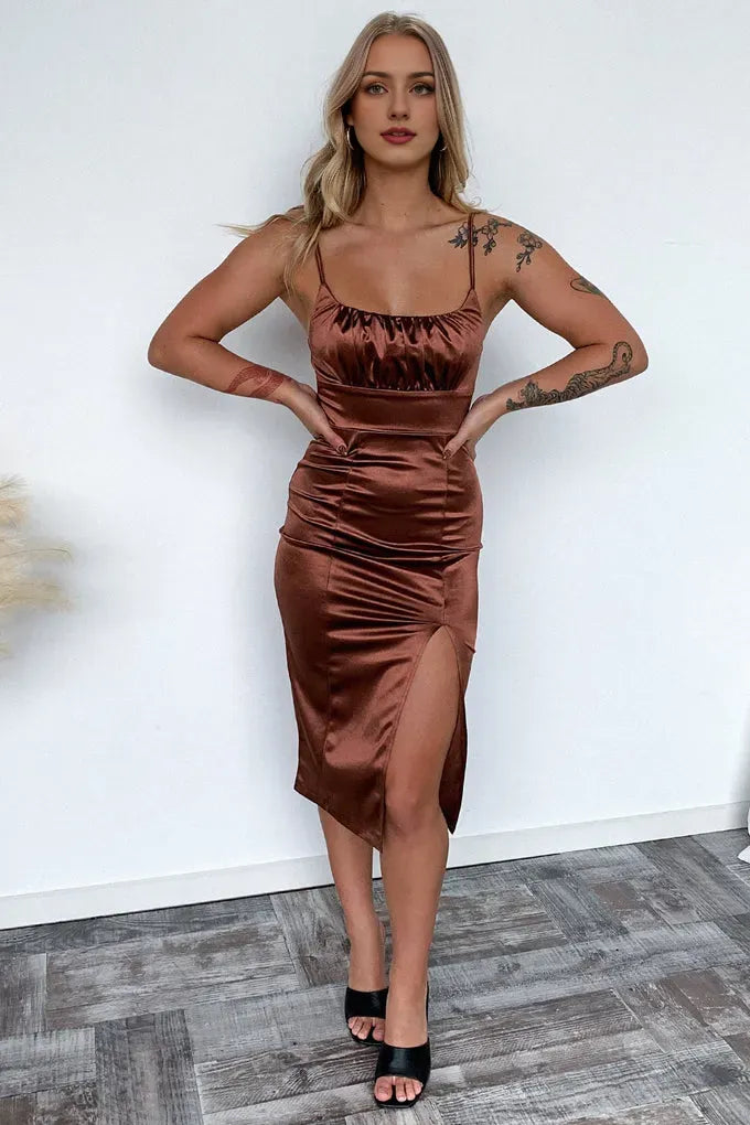 Discount Sheath Spaghetti Straps Sleeveless Pleated Backless Tea Length Prom Dress