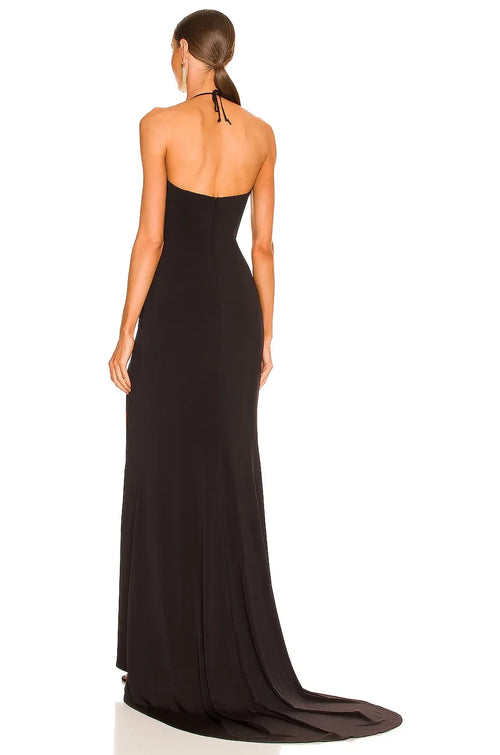 Robe de bal longue dramatique fourreau, dos nu, col montant, fendue