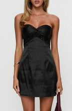 Dramatic Sheath Strapless Sleeveless Zipper Back Short Homecoming Dress