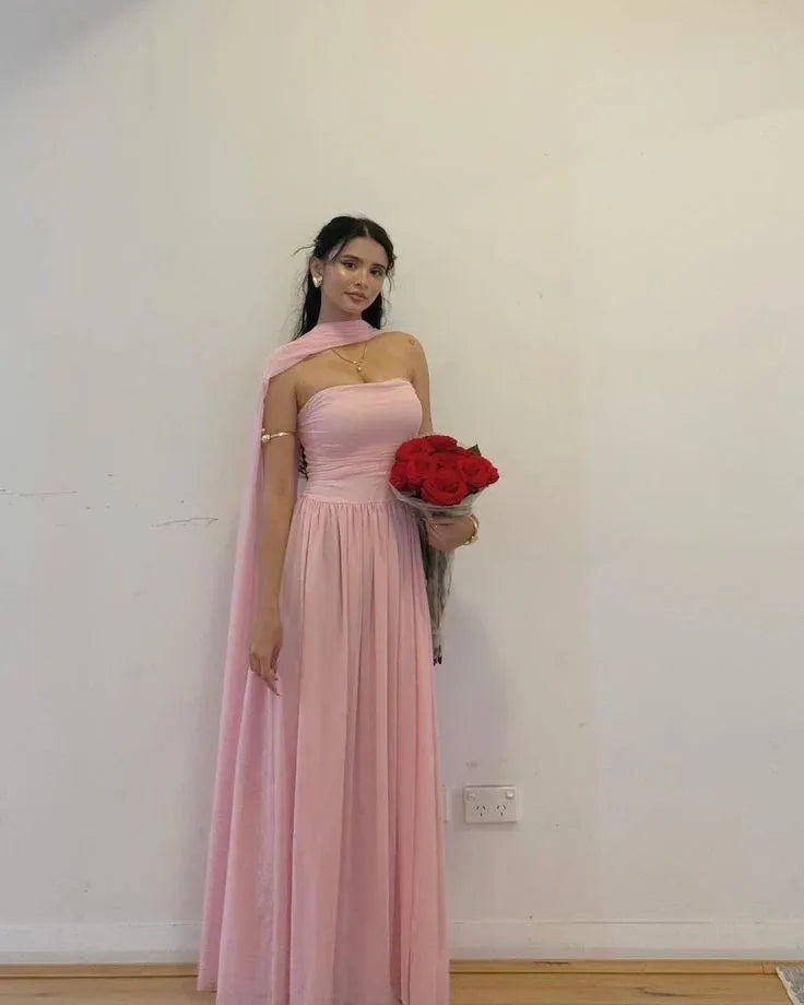Dreamy A-Line Strapless Sweetheart Sleeveless Floor-Length Bridesmaid Evening Dress