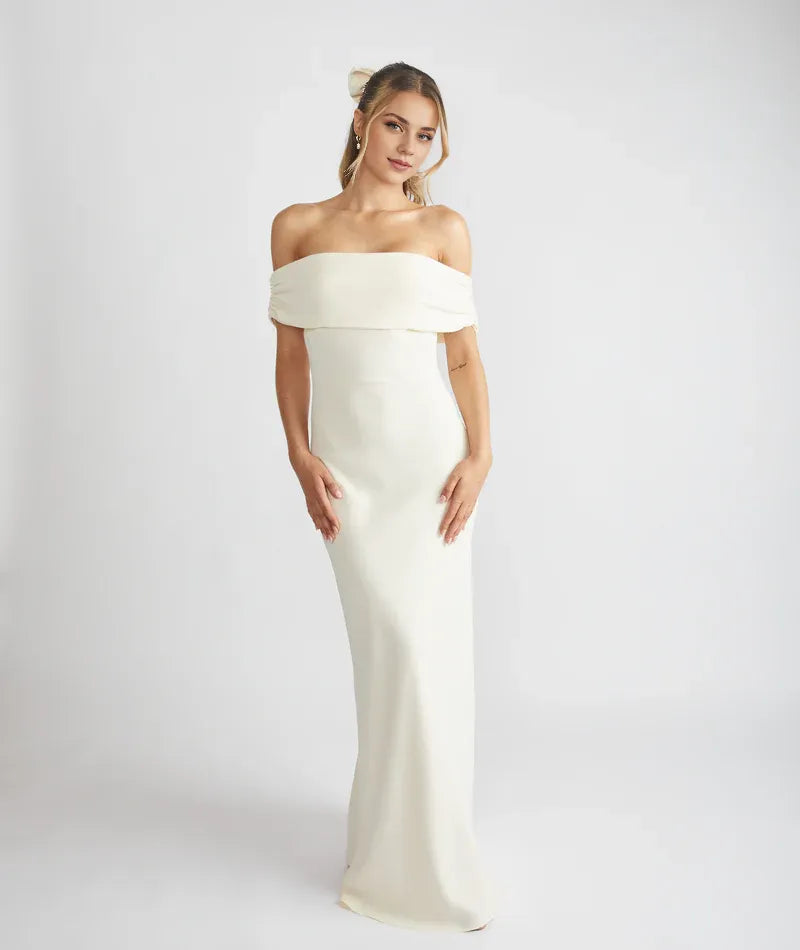 Dress Elegant Off the Shoulder Bridesmaid Dress Maxi Dress Solid Color Sage Sleeveless Column Prom Dress