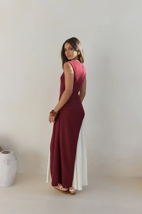 Robe de bal élégante ligne A, col bateau, manches courtes, dos en trou de serrure, longueur ras du sol