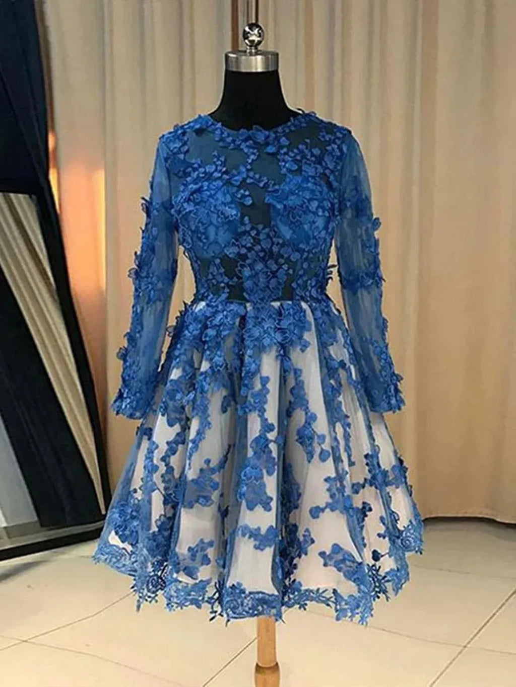 A-Line Round Neck Long Sleeve 3D Floral Mini Homecoming Dress