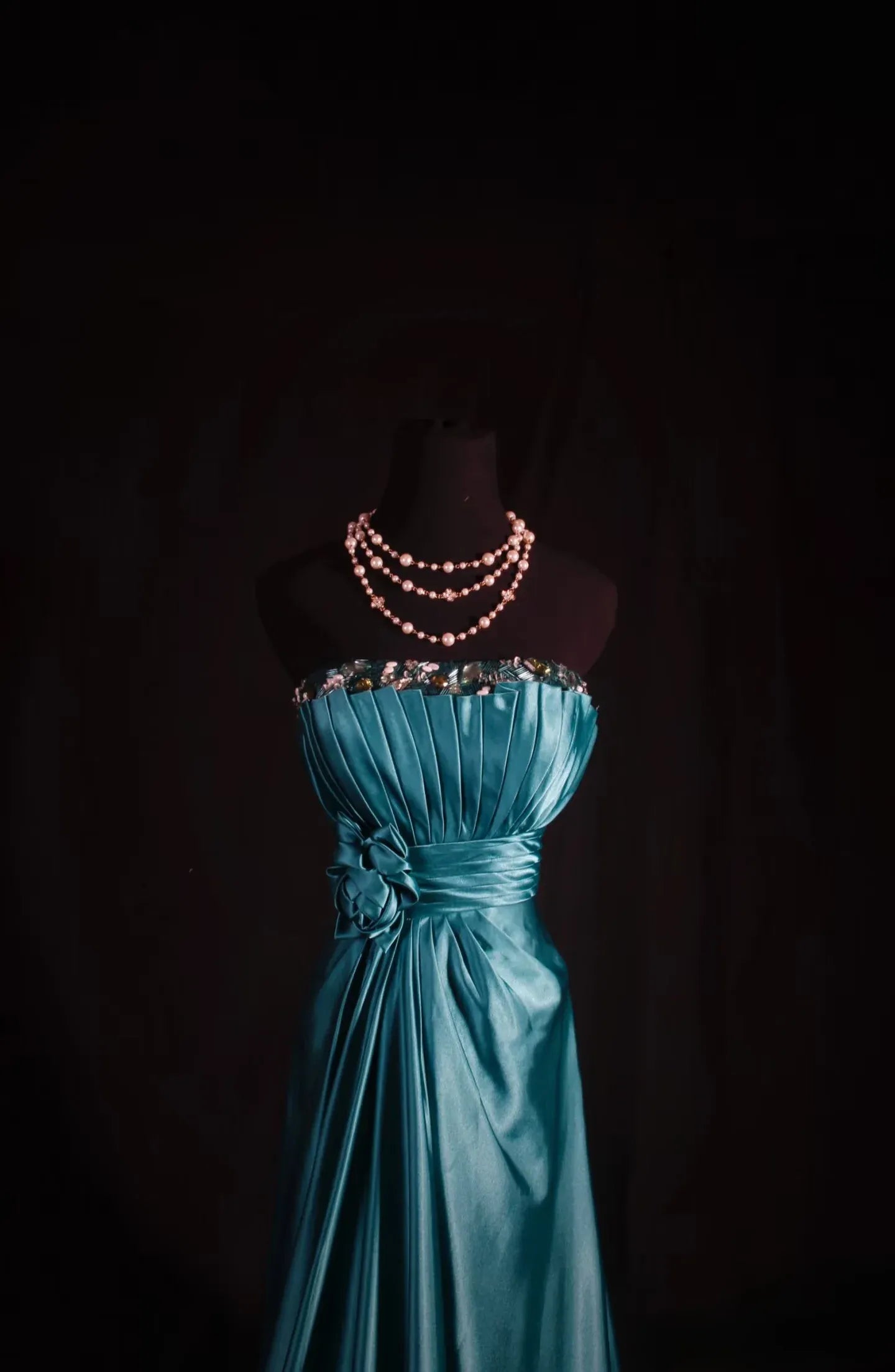 A-Line Strapless Pleated Waist Flower Floor-Length Evening Gown