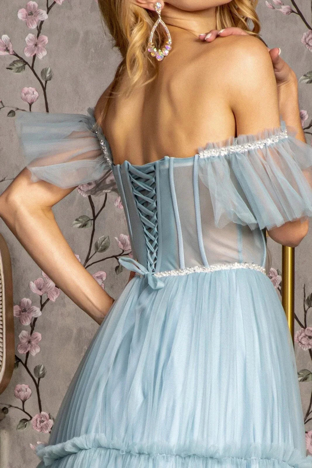 Elegant Ball Gown Off-the-Shoulder Lace-Up Back Floor-Length Prom Dress