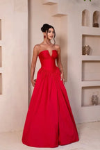 Flowy A-Line Sweetheart Neck Sleeveless Lace-Up Back Train Evening Dress