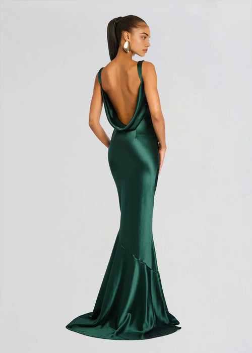Robe de soirée élégante sirène à col bénitier, sans manches, drapée dans le dos, longueur ras du sol, grande taille