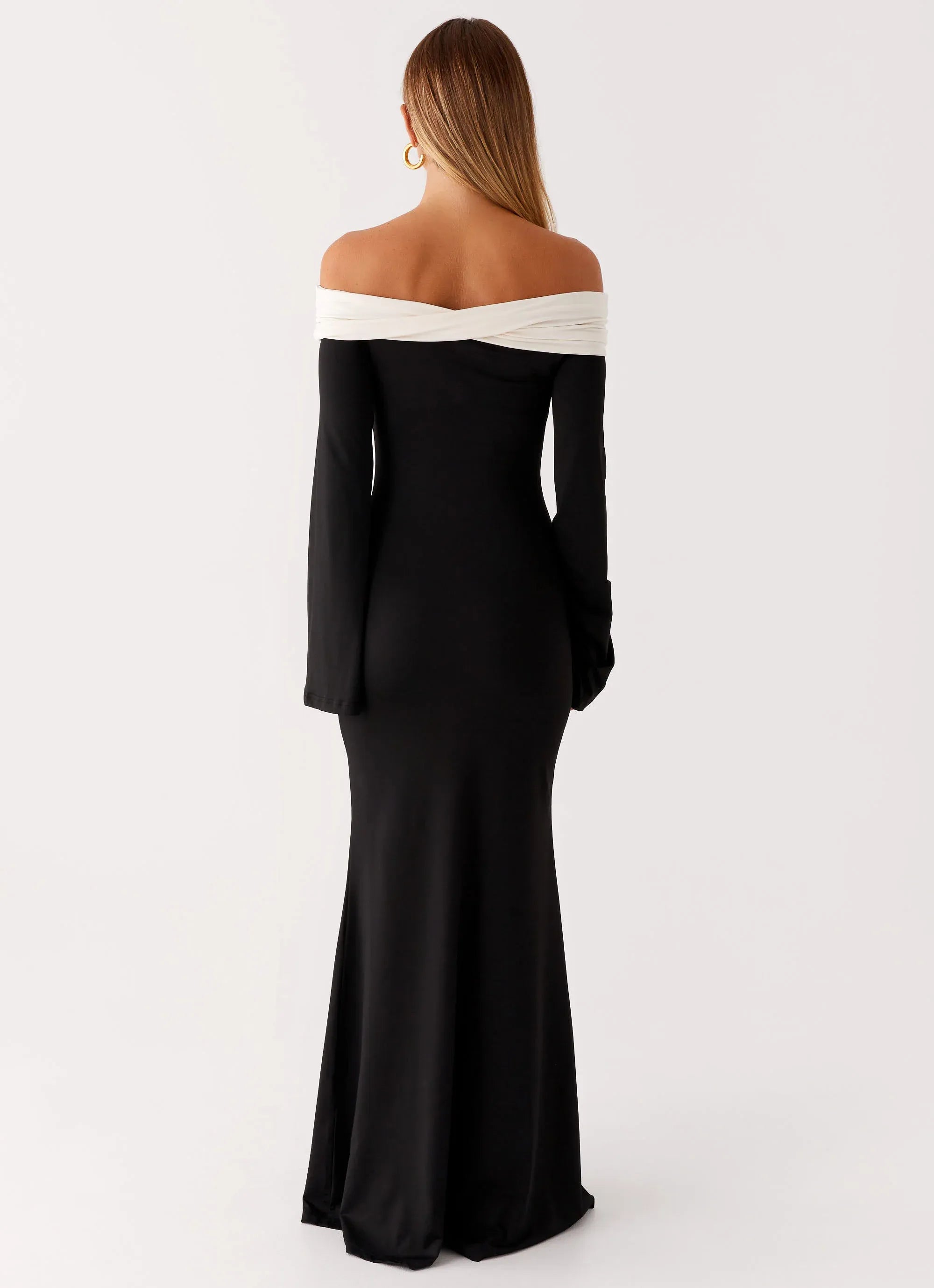 Elegant Mermaid Off Shoulder Bell Sleeve Solid Back Floor Length Plus Size Evening Dress