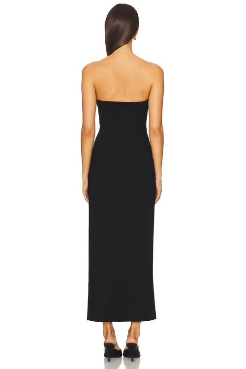 Robe de soirée midi élégante, moulante, bustier, encolure à trou de serrure, dos uni, sans manches