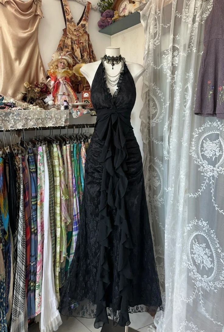 A-Line Halter Neck Sleeveless Backless Floor-Length Evening Dress
