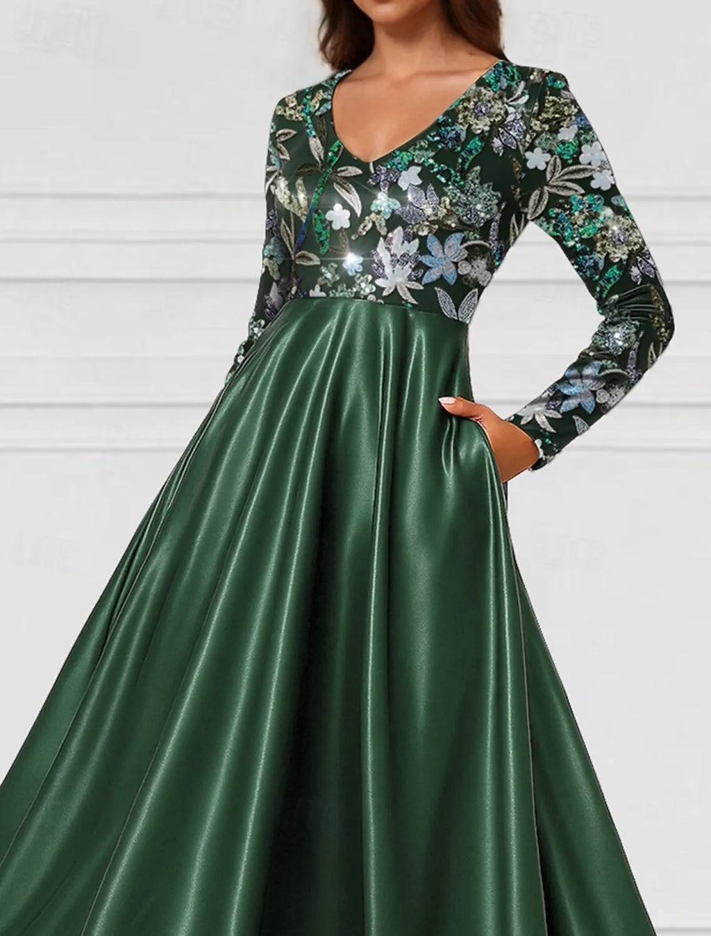 A-Line Long Sleeve V Neck Sequins Floor-Length Mother Of The Bride Dress