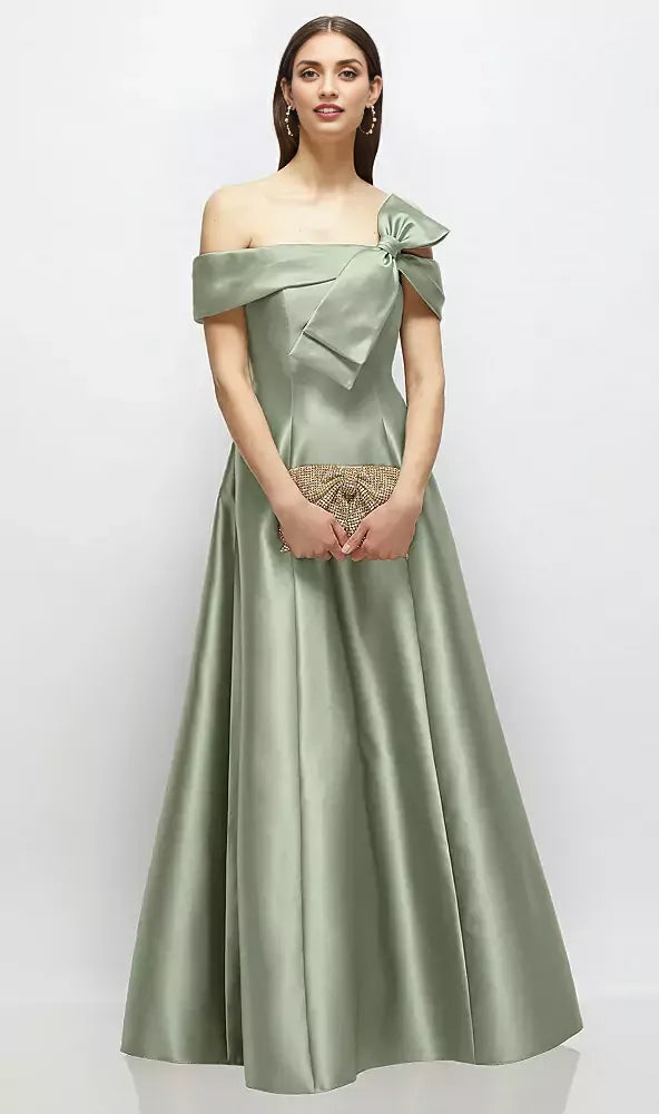 A-Line Off the Shoulder Cap Sleeve Backless Floor-Length Mother of the Bride Dress