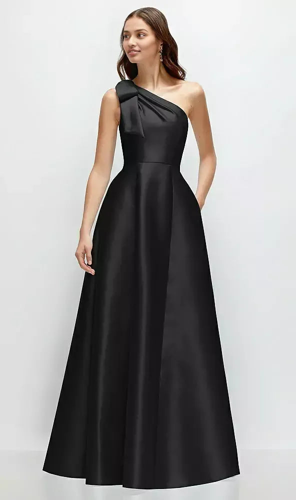 A-Line One Shoulder Sleeveless Backless Floor-Length Mother of the Bride Dress