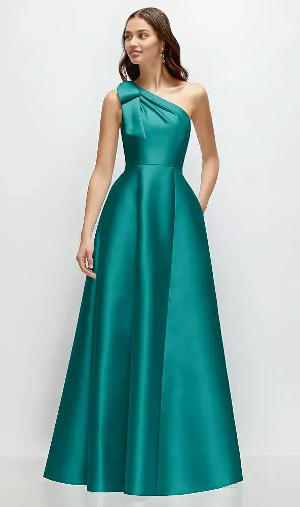 A-Line One Shoulder Sleeveless Backless Floor-Length Mother of the Bride Dress