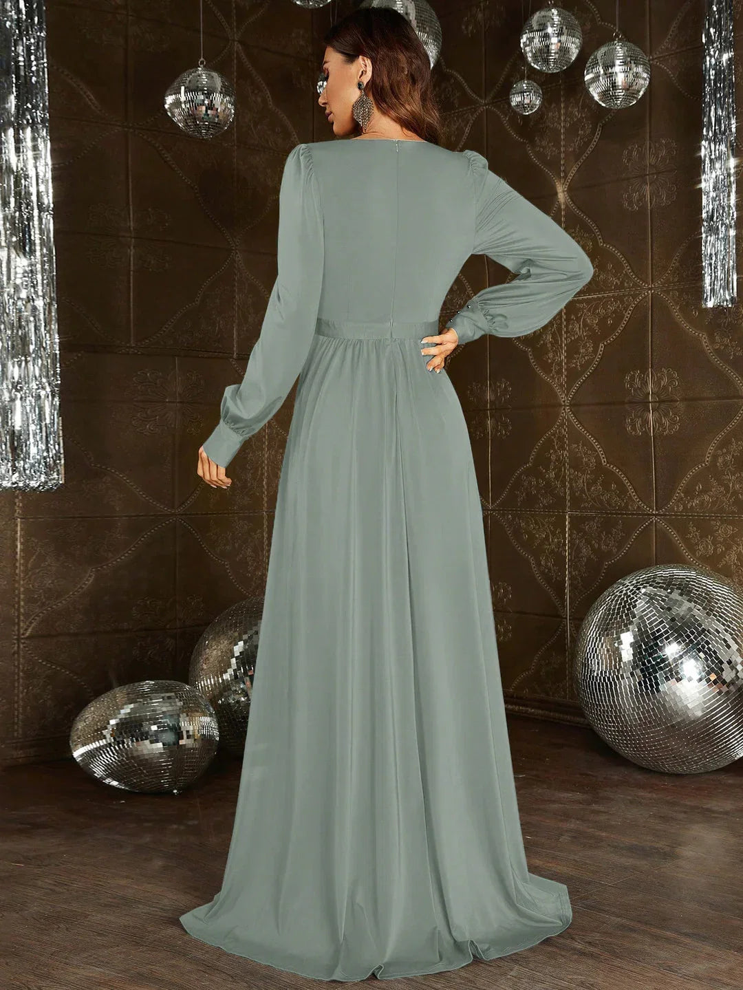 A-Line Plunging Neck Long Sleeve Zipper Up Floor-Length Prom Dress