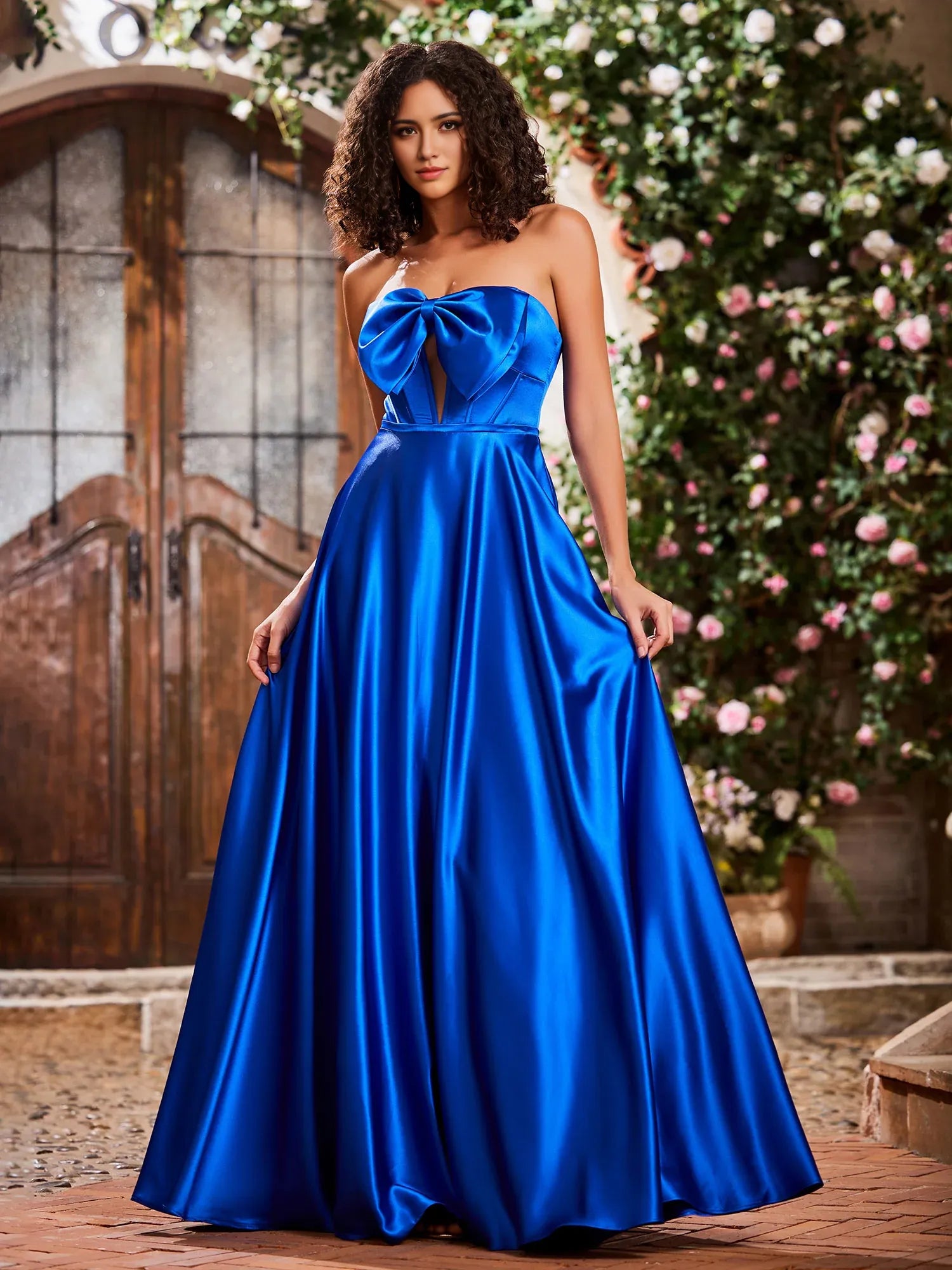 A-Line/Princess Sweetheart Neck Sleeveless Backless Floor-Length Prom Dress