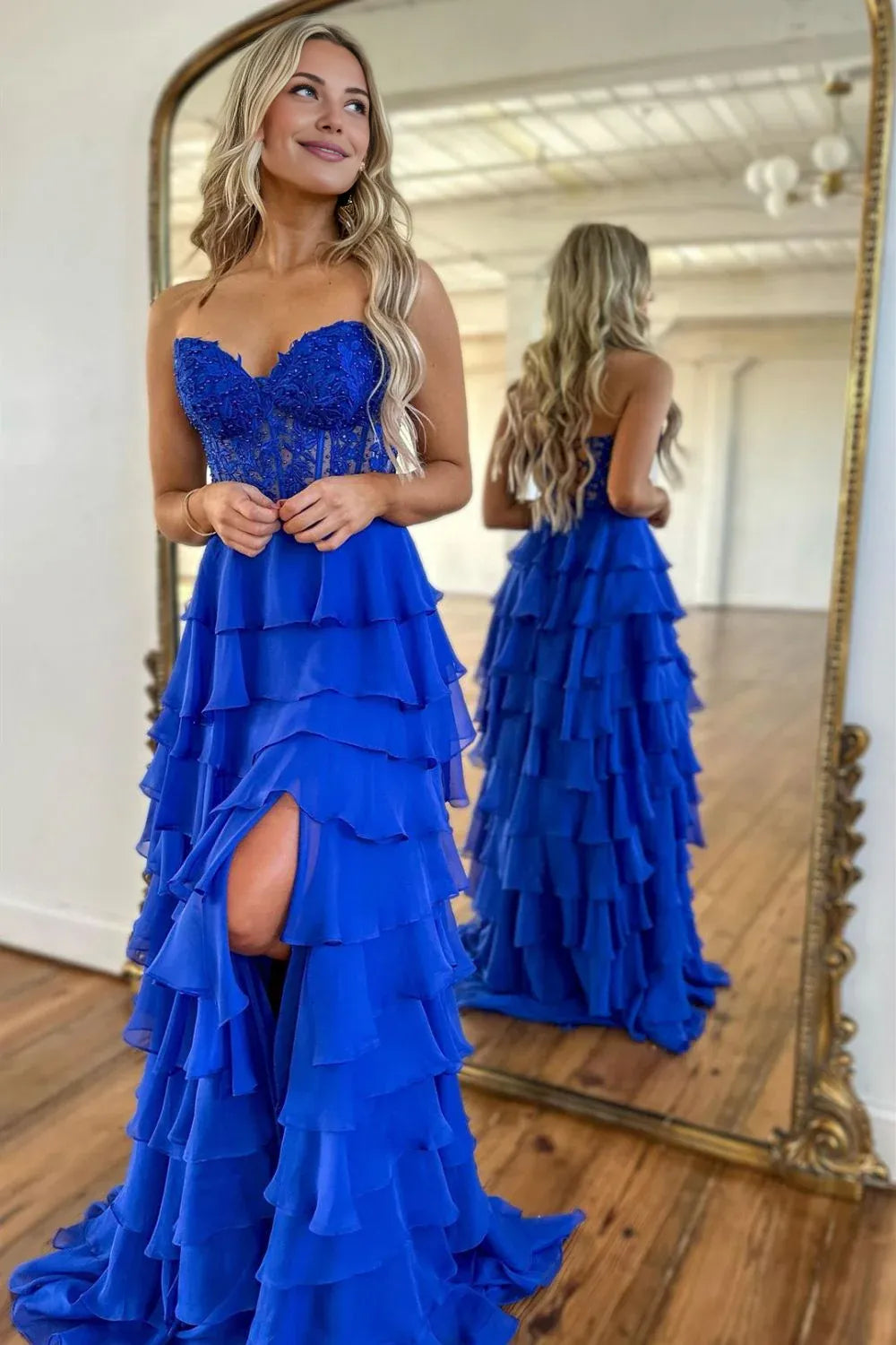 A-Line/Princess Sweetheart Sleeveless Criss Cross Back Floor-Length Prom Dress