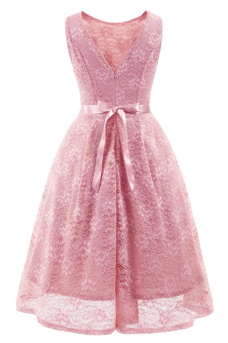 Champagne Lace Homecoming Dress With Satin Bow Belt For Homecoming Shoppers Elegant A Line Round Neck Short