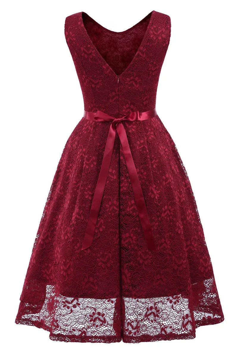 Champagne Lace Homecoming Dress With Satin Bow Belt For Homecoming Shoppers Elegant A Line Round Neck Short