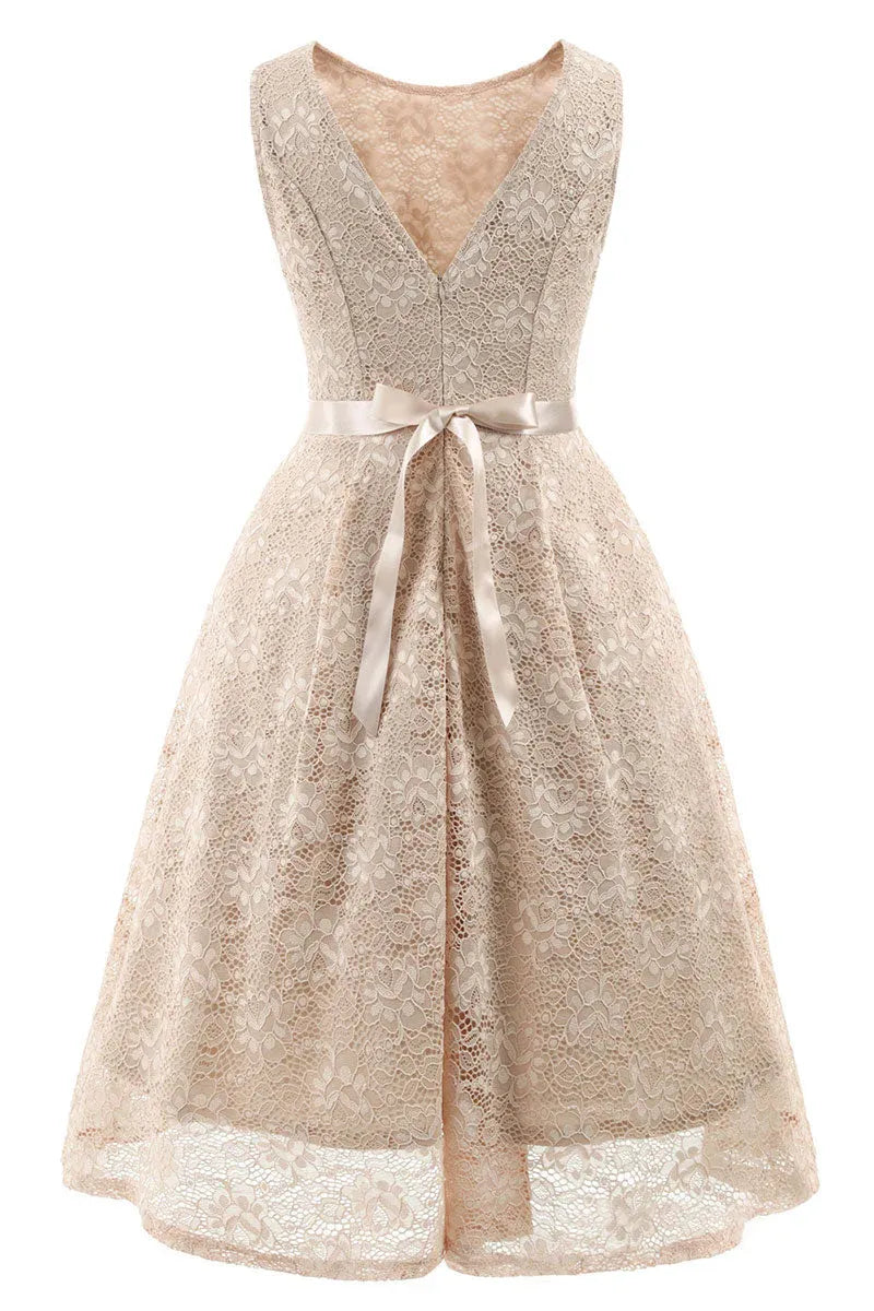 Champagne Lace Homecoming Dress With Satin Bow Belt For Homecoming Shoppers Elegant A Line Round Neck Short