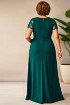 A-Line Round Neck Short Sleeves Zipper Up Floor-Length Plus Size Mother of the Bride Dress