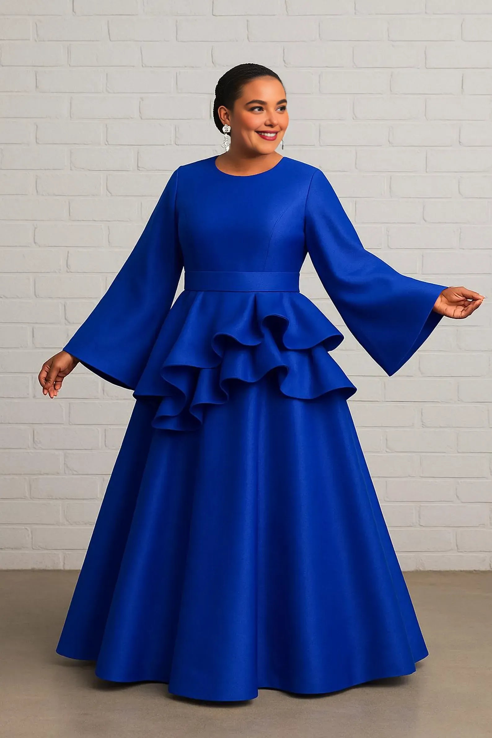 A-Line Scoop Neck Long Sleeve Pleated Floor-Length Plus Size Prom Dress