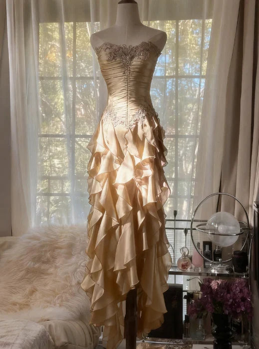 A-Line Strapless Sleeveless Lace-Up Floor-Length Prom Dress