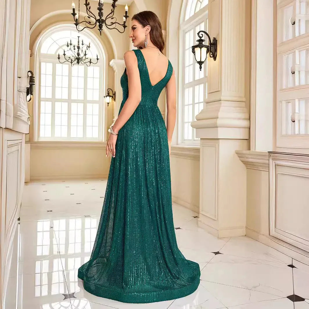 Green A-Line V-Neck Sleeveless Emerald Floor-Length Prom Dress