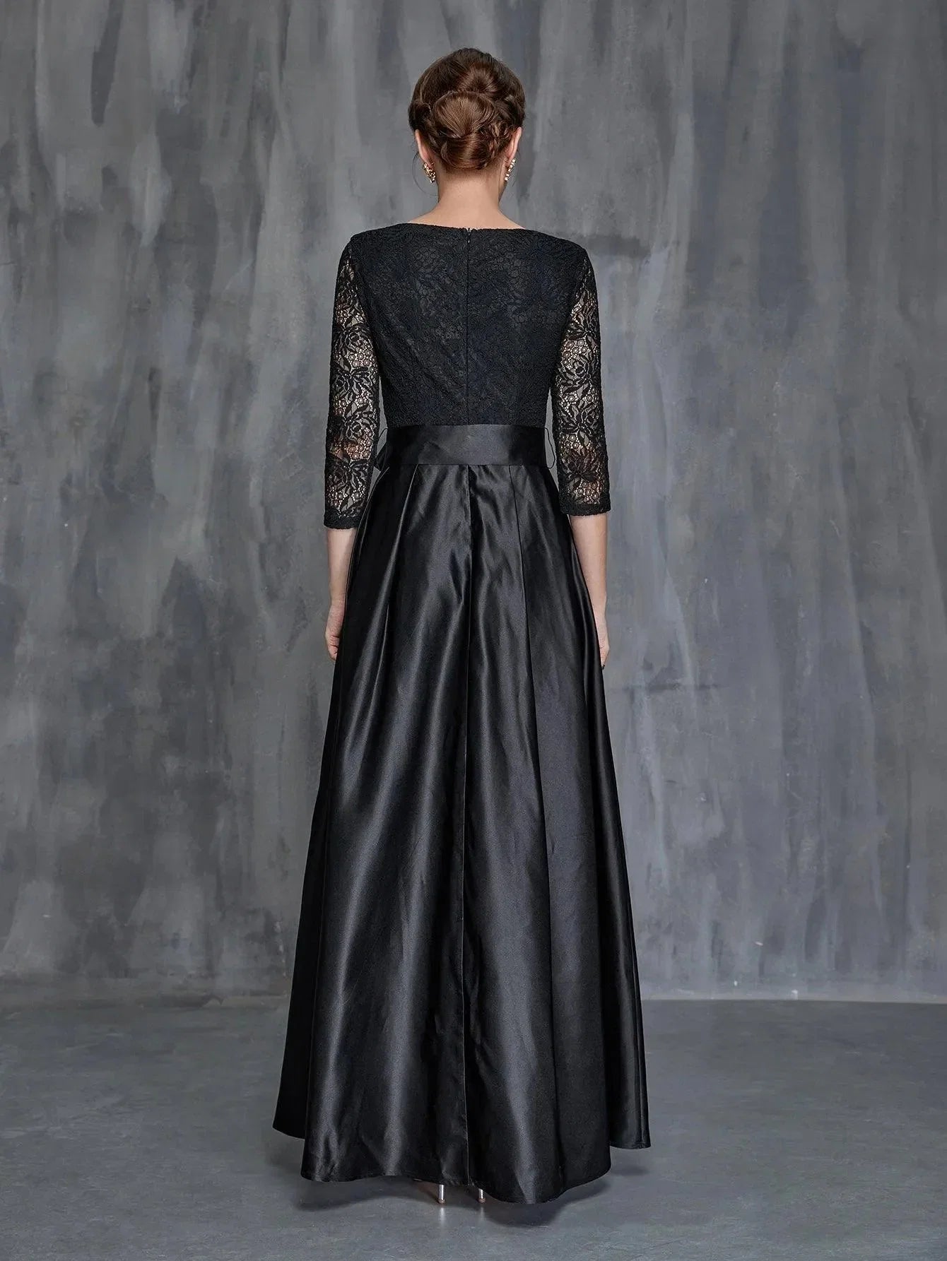 A-Line V Neck Long Sleeve Zipper Up Floor-Length Prom Dress