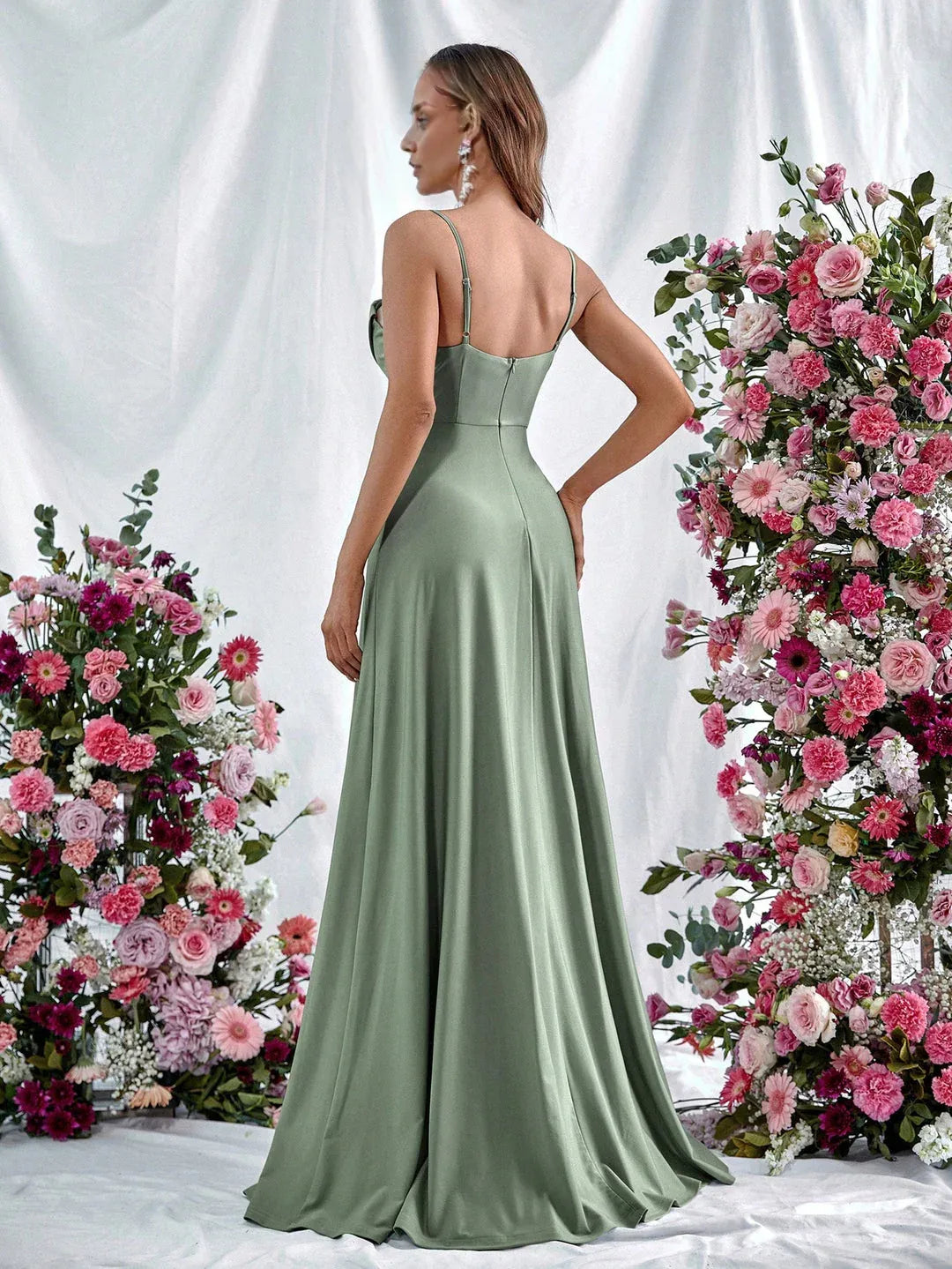 A Line Spaghetti Strap Sleeveless Backless Sweep/Brush Train Prom Dress