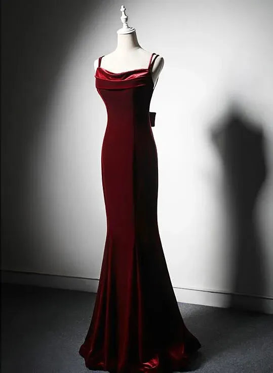Elegant Burgundy Spaghetti Straps Velvet Mermaid Prom Dress Evening Dress