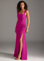 Elegant Chiffon Bridesmaid Dresses with Square Neck and Side Split Detailing