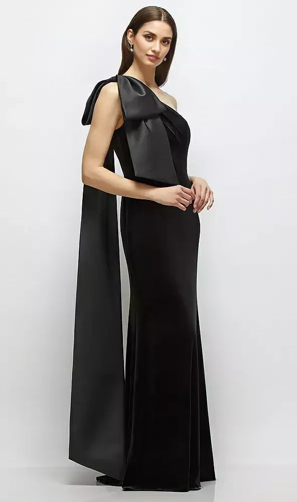 Column One-Shoulder Sleeveless Backless Floor-Length Mother of the Bride Dress