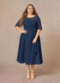 Navy Dress Elegant Dark A-Line Boatneck Pleated Plus Size Mother of the Bride Dress Short Sleeve V Back Tea-Length Mother of the Bride Dress
