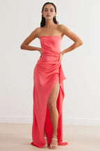Fitted Scoop Neck Sleeveless Floor-Length Prom Dress