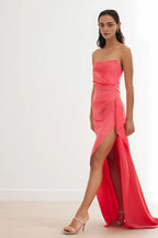 Fitted Scoop Neck Sleeveless Floor-Length Prom Dress