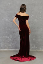 Elegant Mermaid Velvet Prom Dress Burgundy Off Shoulder With Floor Length Train For Women