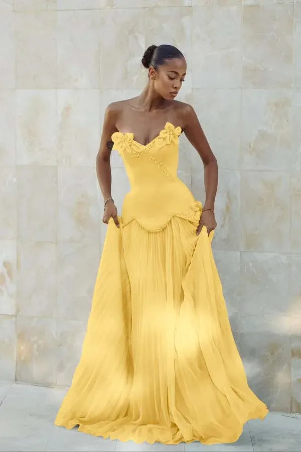 Elegant Mermaid Strapless Beaded Prom Dress With Crystal Embellishments Pleated Bodice For Prom Night