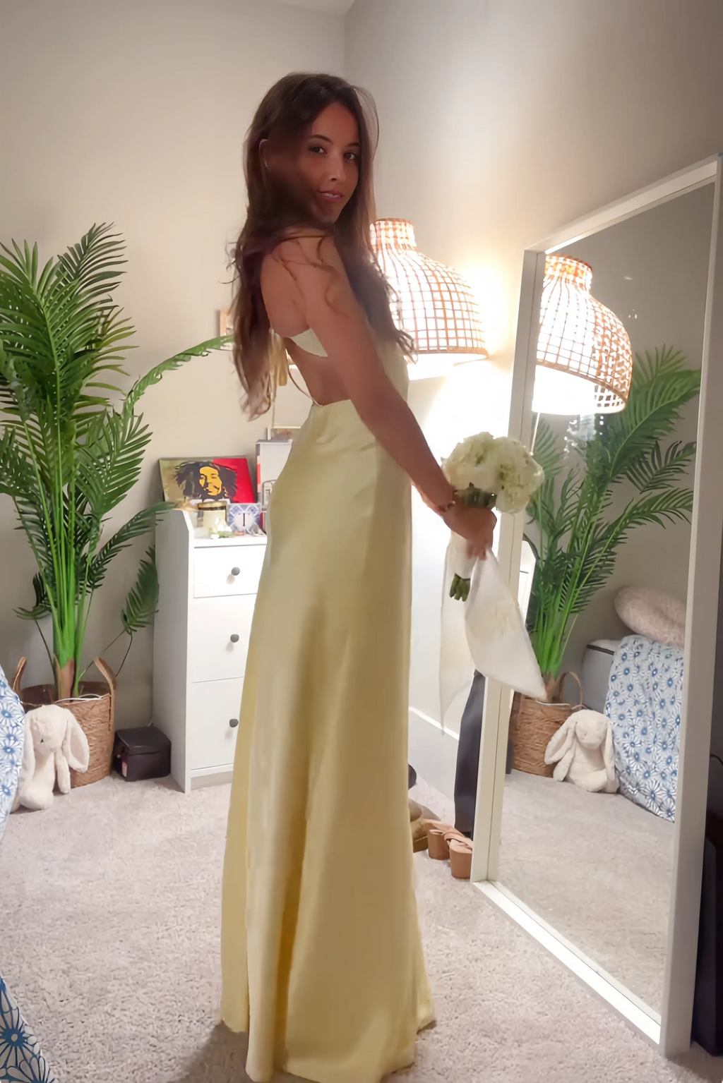 Mermaid Prom Dress Satin Backless V Neck Floor Length Yellow Ideal For Prom Night Glamorous