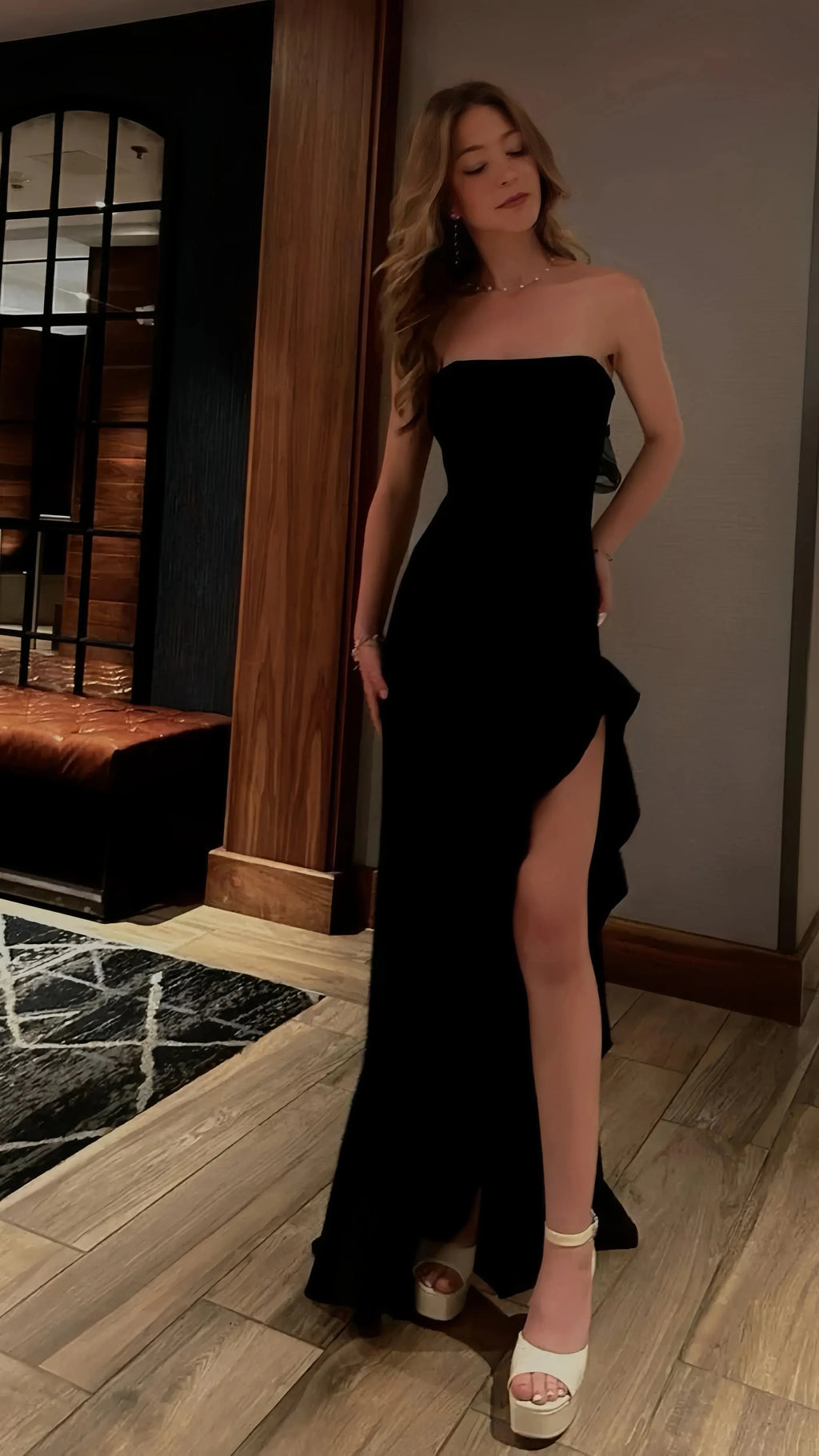 Mermaid Strapless Prom Dress With Flattering Ruffle Slit Black Floor Length For Glamorous Prom Queens