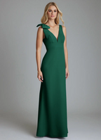 Elegant Slim-Fit Deep V-Neck Sleeveless Bow-Shoulder Backless Floor-Length Wedding Bridesmaid Dress