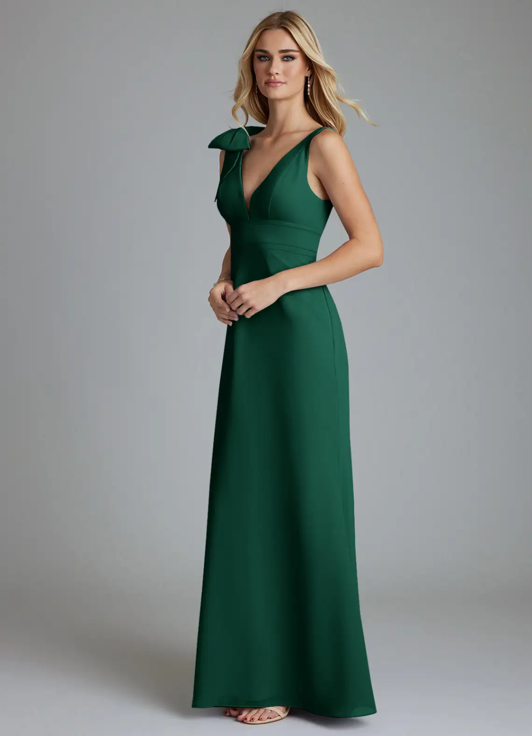 Elegant Slim-Fit Deep V-Neck Sleeveless Bow-Shoulder Backless Floor-Length Wedding Bridesmaid Dress