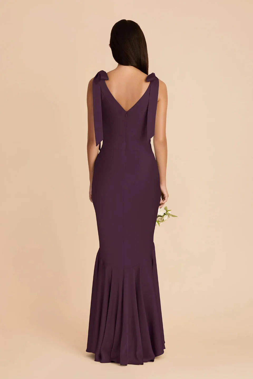 Elegant V-Neck Satin Bridesmaid Dress with Bow Shoulder Straps and Flounced Mermaid Skirt