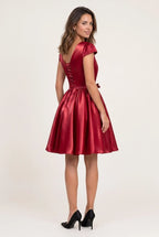 Burgundy A-Line Boat Neck Cap Sleeve Pleated Bow Short Homecoming Dress